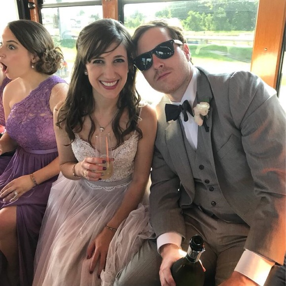 Meet your Posher, Allison - Picture 1 of 1